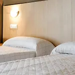 Area 202 Szálloda 2*